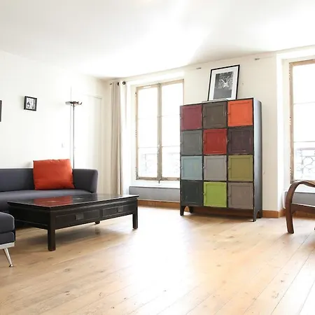 Appartamento Private - Rue Cler - Eiffel Tower Parigi